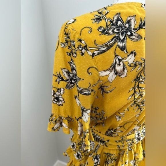 Skylar + Madison 1 Shoulder Ruffled Mini Dress, size large - Picture 11 of 11